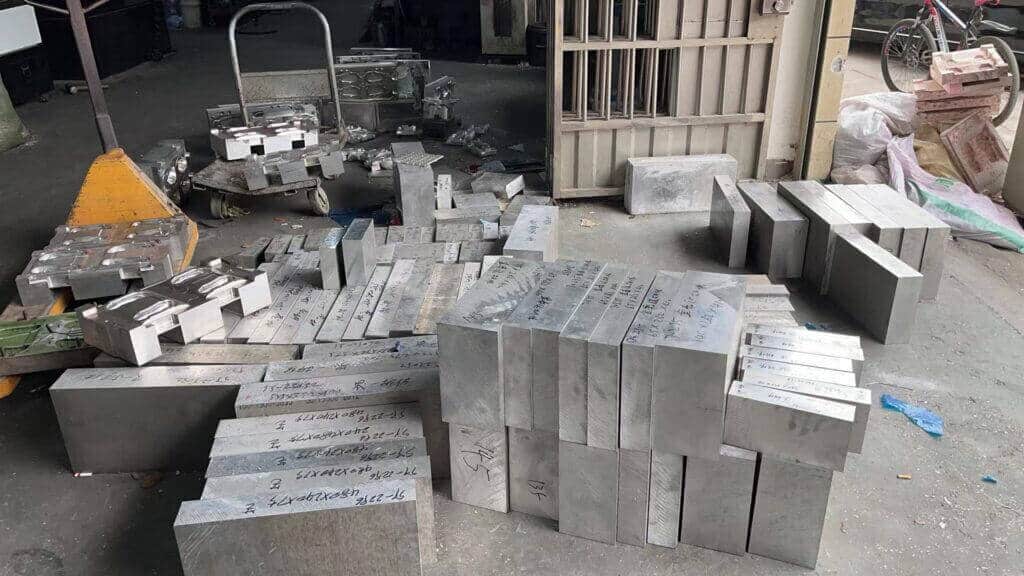 mass production moulds whatsapp +8615106019117